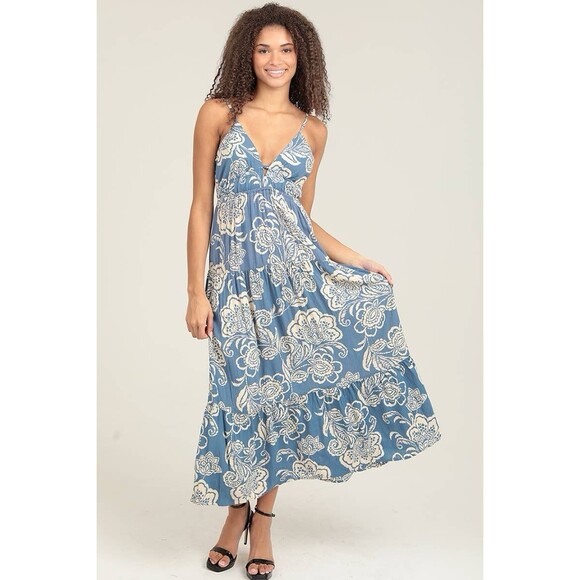 NWT Angie Floral Blue Ivory Keyhole Peek A Boo Tiered Maxi Dress Size Large Boho - Picture 2 of 7
